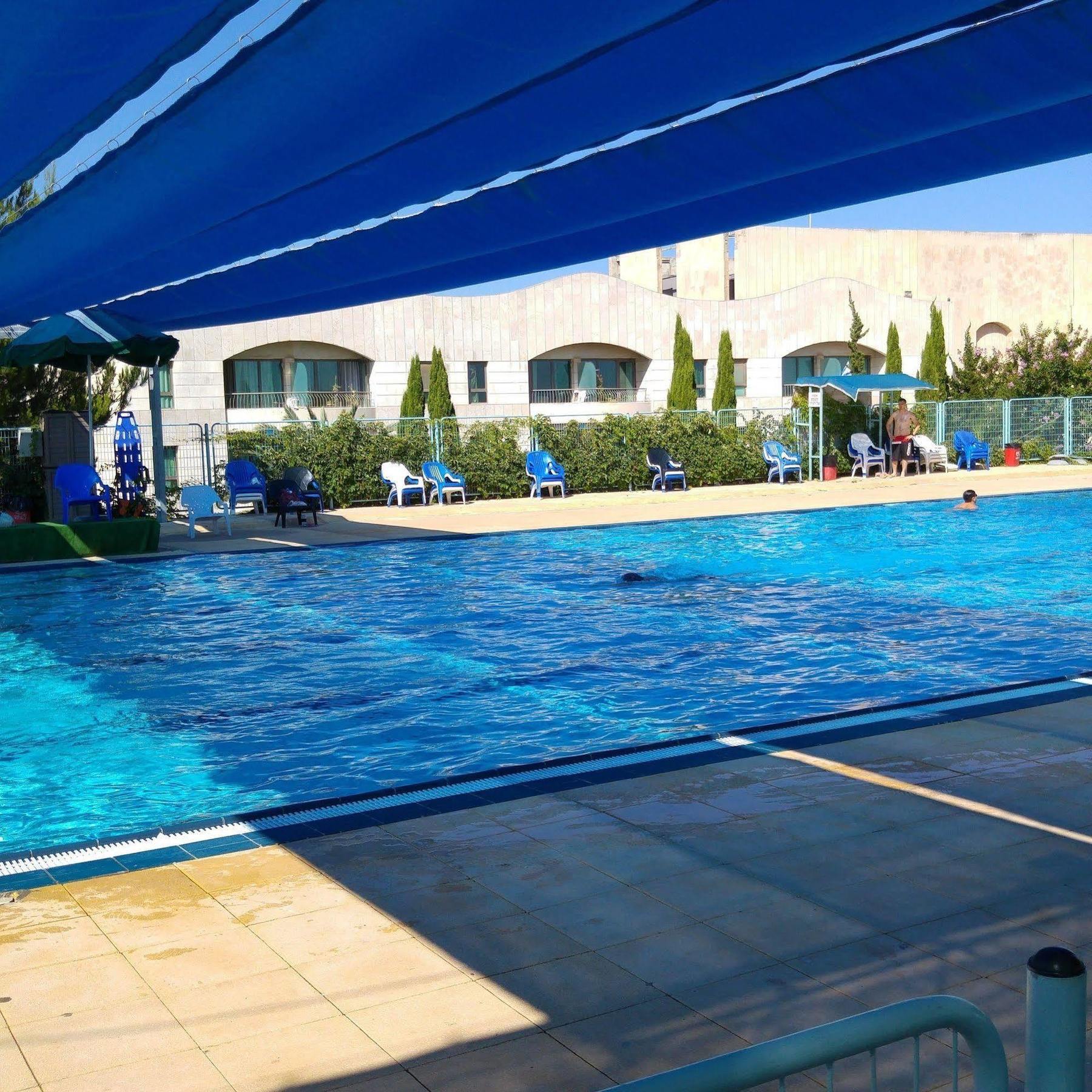 Shoresh Green Hills Family Suites Hotel Exterior foto
